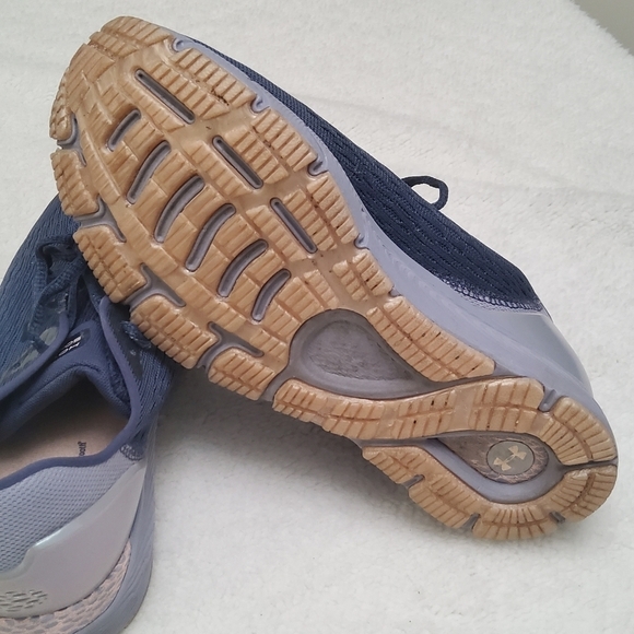 EUC Women's Running Shoes Under Armour HOVR Sonic 3 Bluetooth Connect W8LS 8.5 - Picture 5 of 12